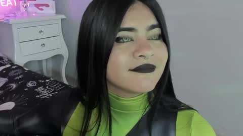 Athena online show from 12.04.25