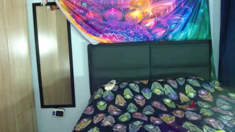 Snapshot of atena_messy chatting on 11.02.25 atena messy online show from 11.02.25