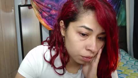 Snapshot of atena_messy chatting on 11.05.25 atena messy online show from 11.05.25