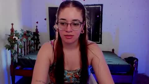 Snapshot of atenas__05 chatting on 12.05.24 atenas online show from 12.05.24