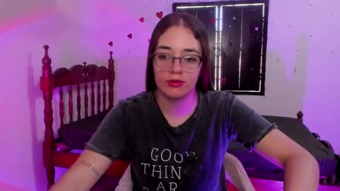 Snapshot of atenas__05 chatting on 12.07.24 atenas online show from 12.07.24