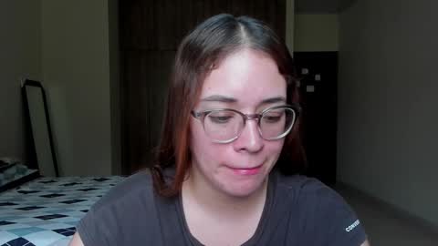 Snapshot of atenas__05 chatting on 02.07.25 atenas online show from 02.07.25