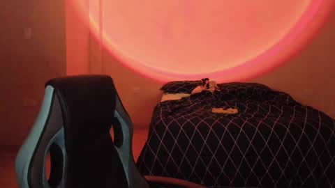 Snapshot of atenas__05 chatting on 10.14.25 atenas online show from 10.14.25