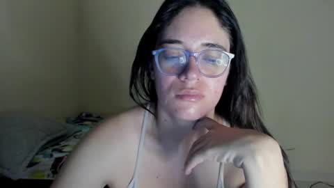 Snapshot of atenas__05 chatting on 07.20.26 atenas online show from 07.20.26