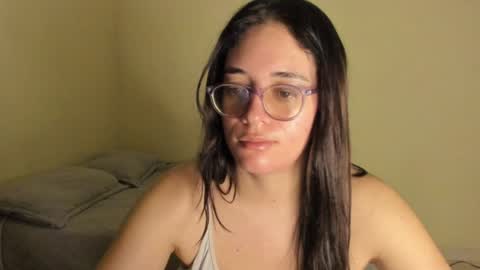 Snapshot of atenas__05 chatting on 07.20.26 atenas online show from 07.20.26