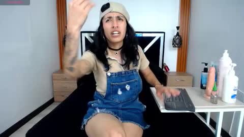 COLOMBIA online show from 03.12.26