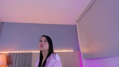 Atenea online show from 03.25.26