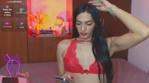 Snapshot of atenea_fit chatting on 07.15.26 atenea_fit online show from 07.15.26