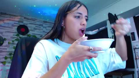 Atenea online show from 01.19.25