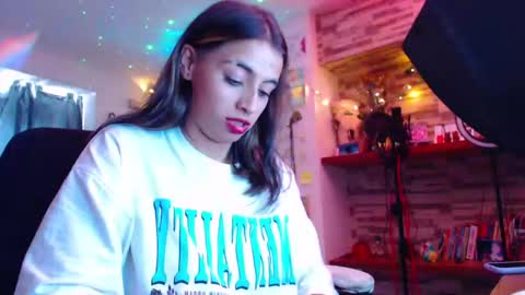 Atenea online show from 02.14.25