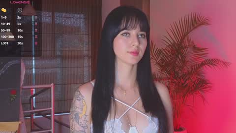 Snapshot of ateneasantacruz chatting on 02.02.25 Atenea online show from 02.02.25