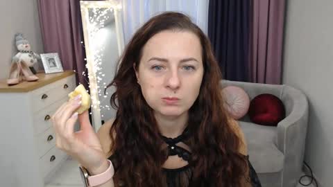 Athena Panther online show from 12.26.24