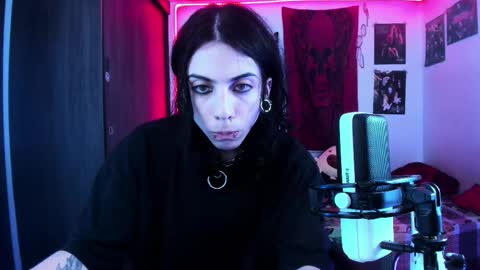 Snapshot of atheneoo_ chatting on 11.07.25 athenauwu online show from 11.07.25