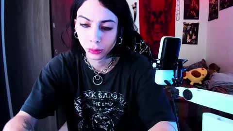 athenauwu online show from 11.22.25