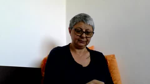 Snapshot of atikaarea chatting on 05.19.26 atikaarea online show from 05.19.26