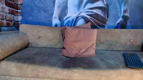 Atlas Desire online show from 01.05.26