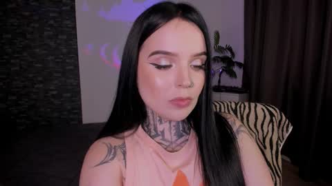 online every day between 10am-23pm online show from 09.12.25