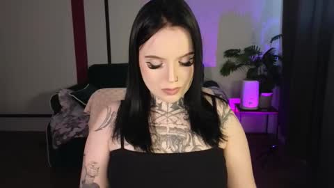 online every day between 10am-23pm online show from 01.16.26