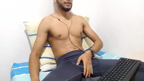 Torres online show from 02.20.25