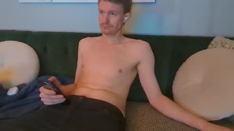 Max Powers online show from 12.03.24