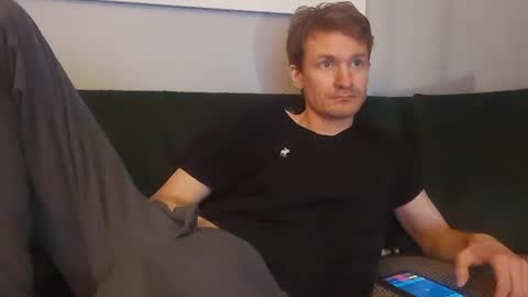 Max Powers online show from 12.25.24