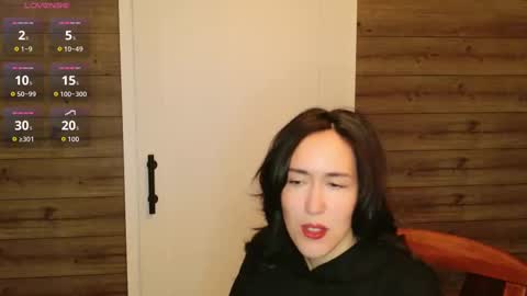 Snapshot of audradeer chatting on 10.28.25 audradeer online show from 10.28.25