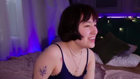 Snapshot of audreyalright chatting on 01.08.25 Audrey online show from 01.08.25
