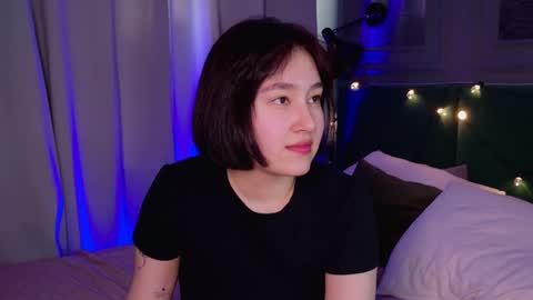 Snapshot of audreyalright chatting on 03.11.25 Audrey online show from 03.11.25