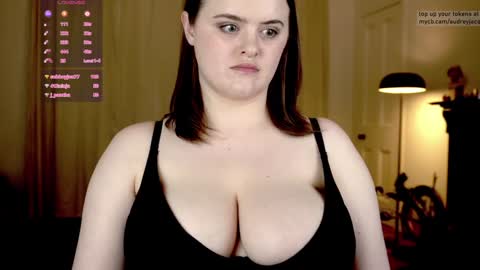 Snapshot of audreyjacq chatting on 12.05.24 Audrey Jacq online show from 12.05.24