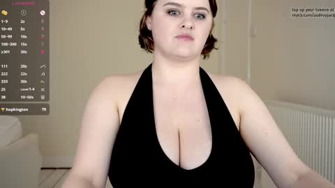 Snapshot of audreyjacq chatting on 09.29.25 Audrey Jacq online show from 09.29.25