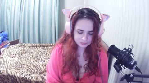 Snapshot of augustinefegett chatting on 10.19.25 Emiko online show from 10.19.25
