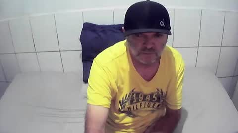 Snapshot of augustopierdona26 chatting on 07.25.26 cesar augusto online show from 07.25.26