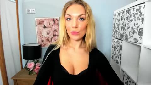 AulloraSensual online show from 12.11.24