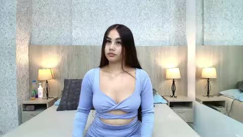 Aura online show from 04.22.26