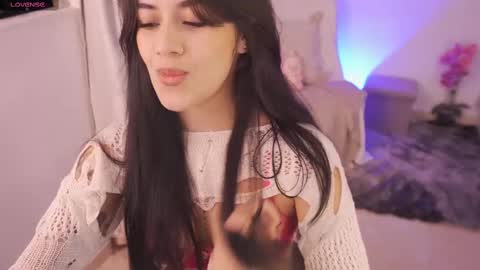        . online show from 10.04.25