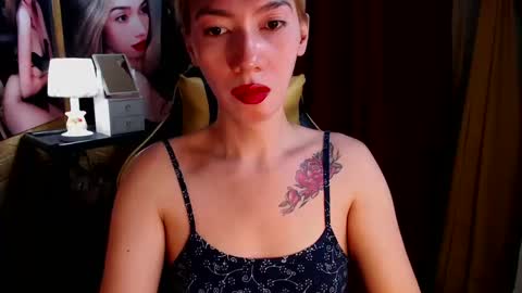 Miss awra online show from 12.15.24