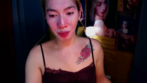 Miss awra online show from 12.14.25