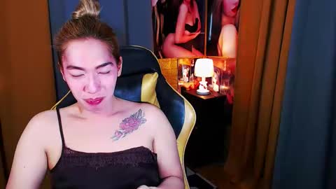 Miss awra online show from 04.12.26