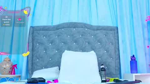 Aura online show from 10.09.25