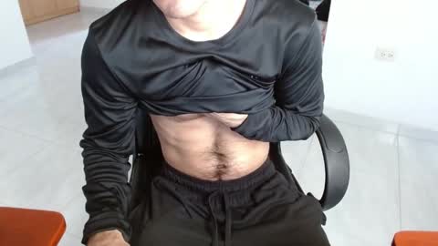 Aureliano online show from 04.22.26