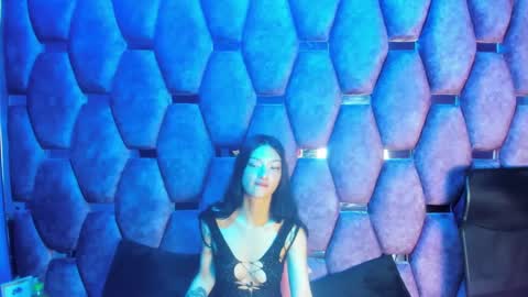 aurora online show from 10.14.25