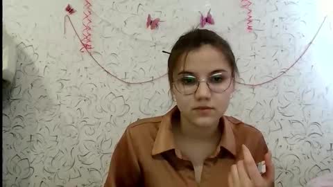 Snapshot of aurora_breeze chatting on 02.04.26 Kiara Xanthe online show from 02.04.26