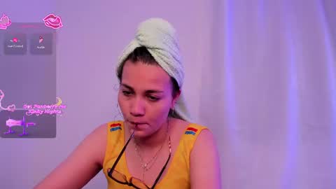 Snapshot of aurora_divine chatting on 07.09.26 aurora_divine online show from 07.09.26