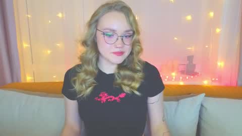 Kate online show from 02.04.25