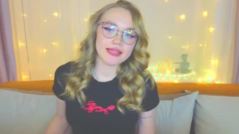 Kate online show from 02.04.25