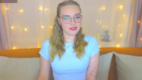 Kate online show from 02.25.25