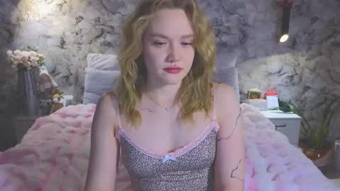 Kate online show from 02.21.26