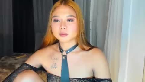 Snapshot of aurora_hera chatting on 10.19.25 Kate online show from 10.19.25