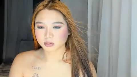 Snapshot of aurora_hera chatting on 10.27.25 Kate online show from 10.27.25