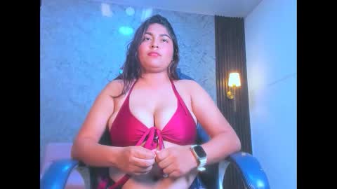 aurora_lul online show from 04.12.26